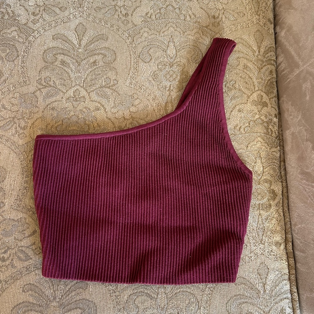 Babaton Sculpt One Shoulder Tank *Grape